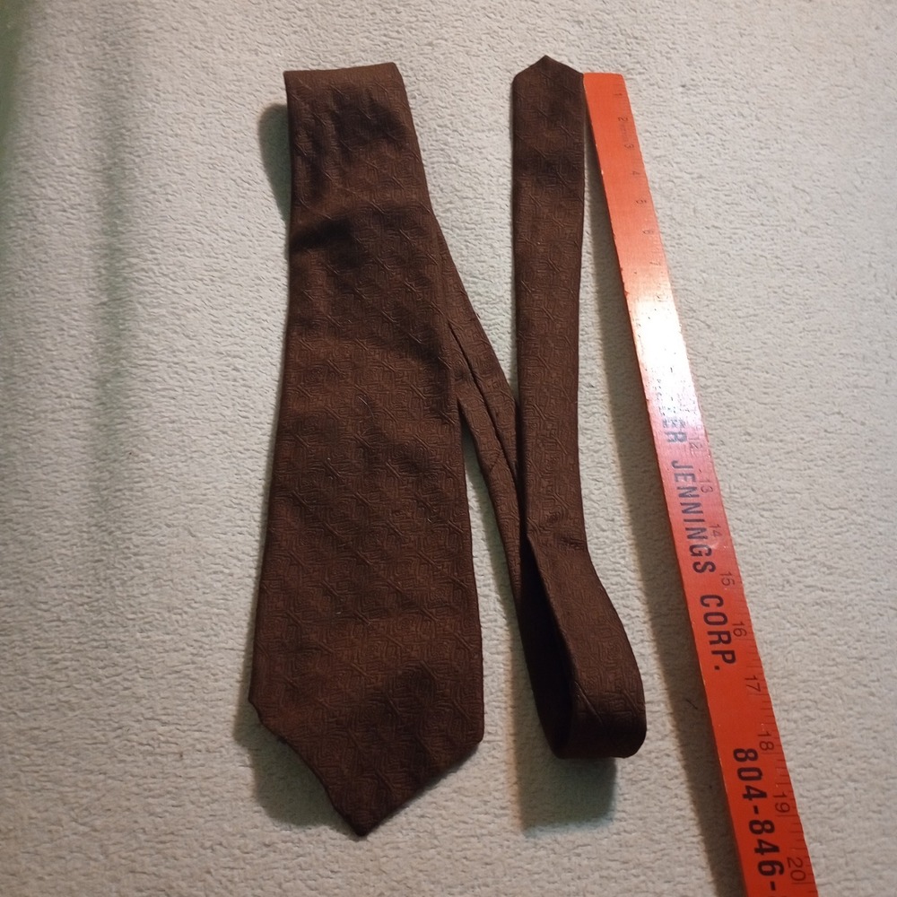 Andhurst Mens Vintage Brown Geometric Textured Polyester Necktie RN16484